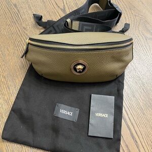 Versace Leather Belt Bag 💯 Authentic Unisex